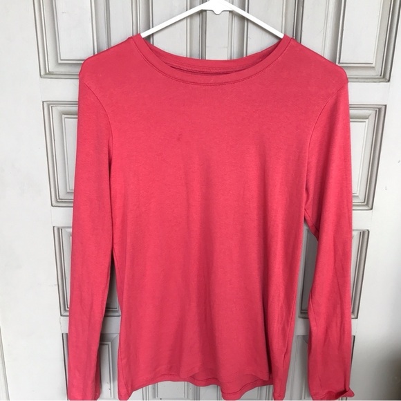 Eddie Bauer T-shirt, red round neck, long sleeve size medium stretch - Picture 1 of 7